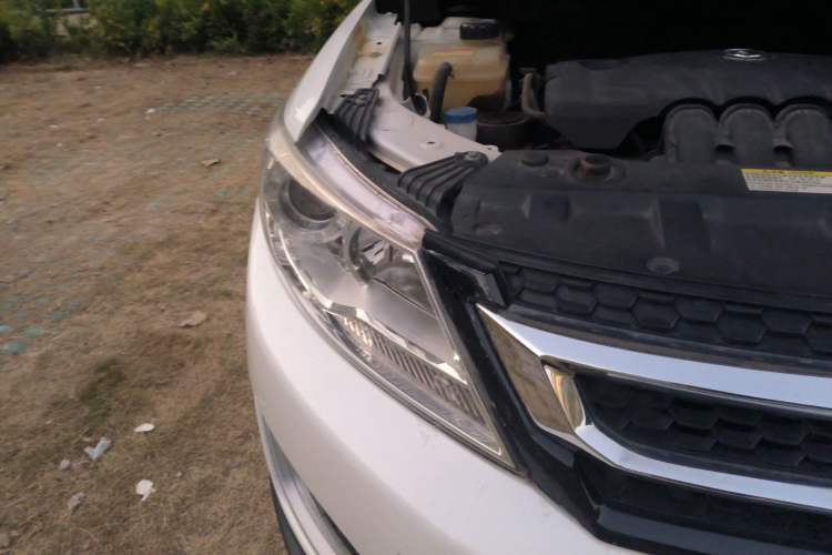 Used Dongfeng Aeolus AX3 2016 1.5L Manual Shangkue Model Right Front Headlight