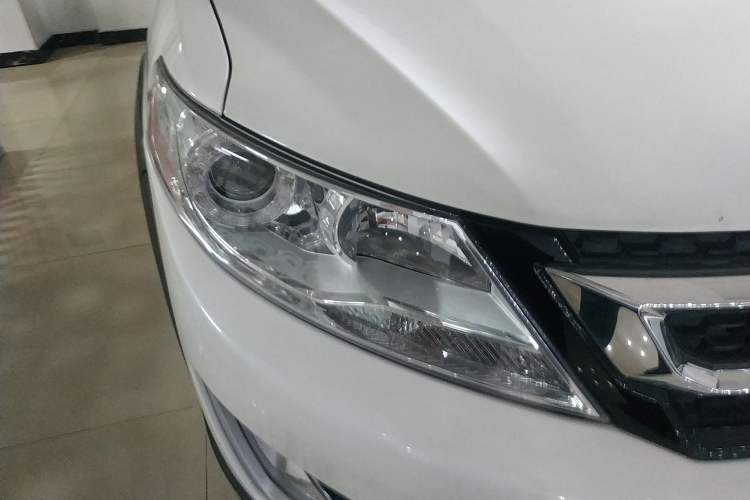 Used Dongfeng Aeolus AX3 2016 1.5L Automatic Shangkue Model Right Front Headlight