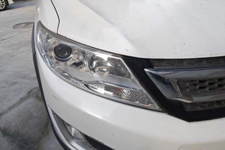 Used Dongfeng Aeolus AX3 2016 1.5L Manual Shangkue Model Right Front Headlight