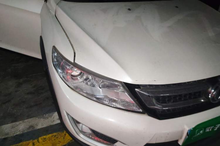 Used Dongfeng Aeolus AX3 2016 1.5L Automatic ZhiKu Model Right Front Headlight