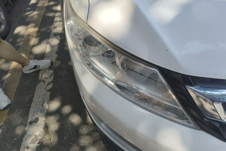 Used Dongfeng Aeolus AX3 2016 1.5L Manual Shangkue Model Right Front Headlight
