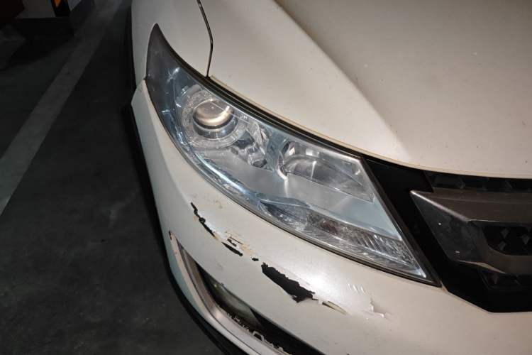 Used Dongfeng Aeolus AX3 2016 1.5L Automatic Zunku Model Right Front Headlight