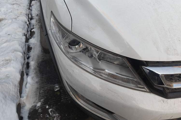 Used Dongfeng Aeolus AX3 2016 1.5L Manual ZhiKu Model Right Front Headlight