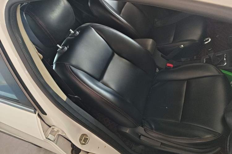 Used Dongfeng Aeolus AX3 2016 1.5L Manual Shangkue Model Right Front Seat