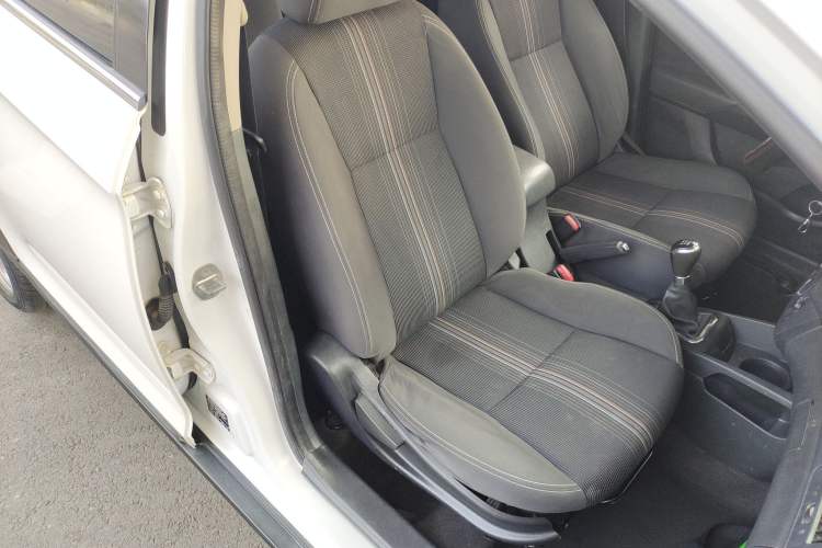 Used Dongfeng Aeolus AX3 2016 1.5L Manual Shangkue Model Right Front Seat