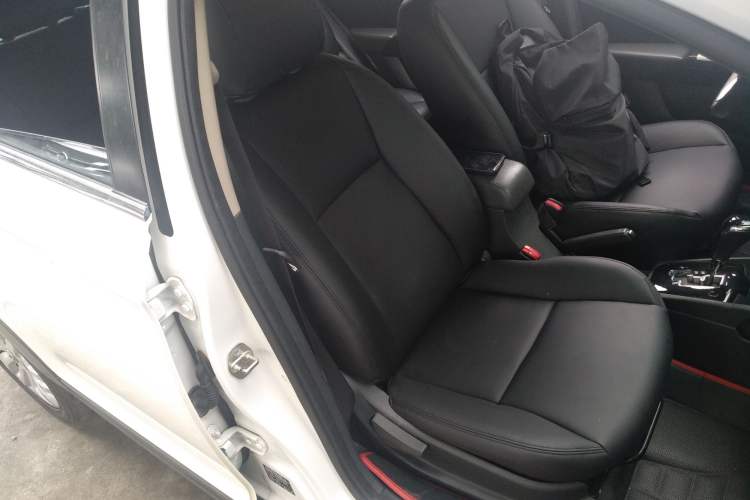 Used Dongfeng Aeolus AX3 2016 1.5L Automatic Shangkue Model Right Front Seat