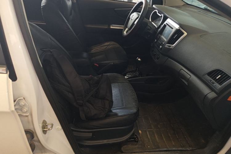 Used Dongfeng Aeolus AX3 2016 1.5L Automatic Shangkue Model Right Front Seat