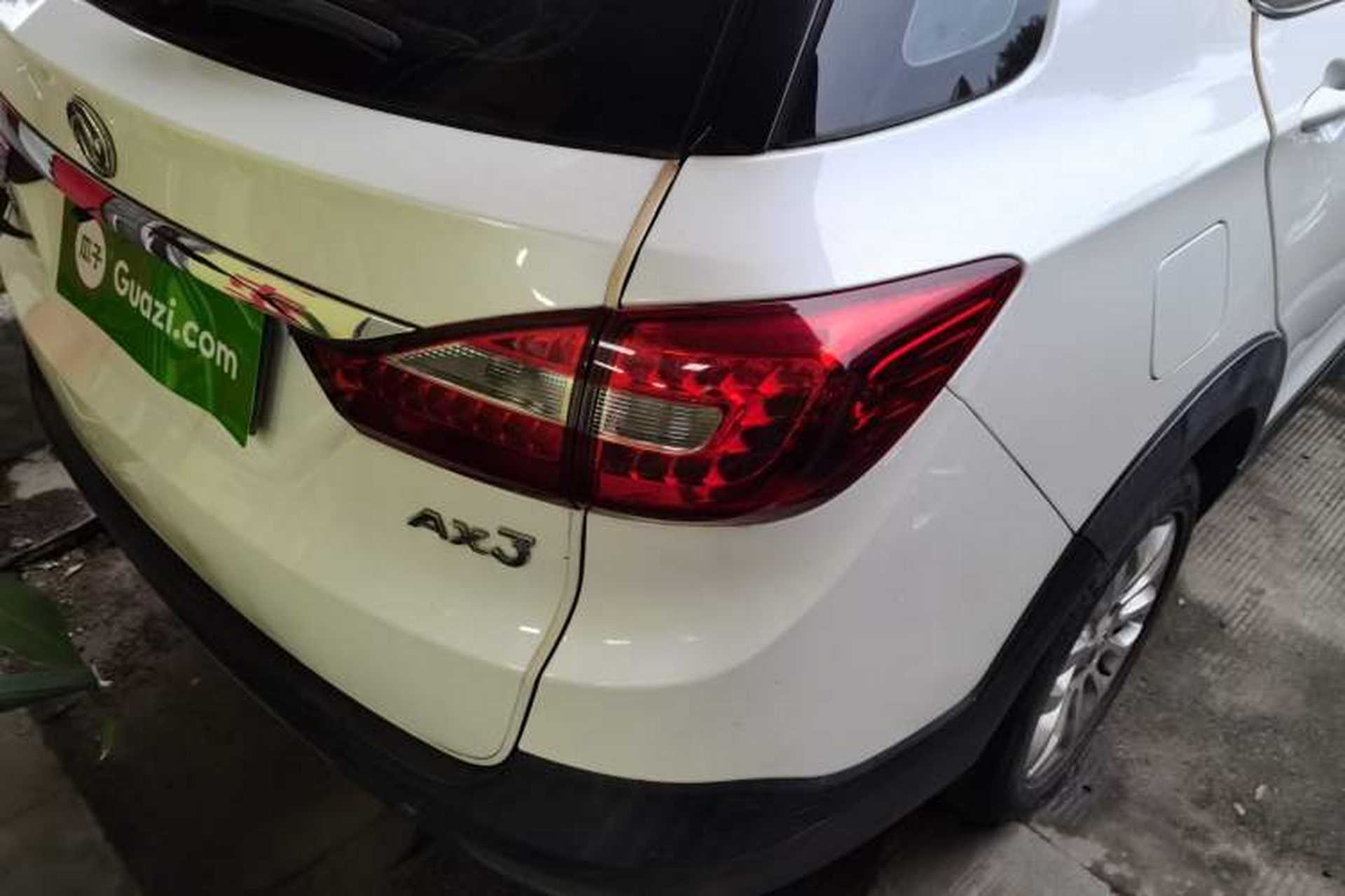 Used Dongfeng Aeolus AX3 2016 1.5L Manual ZhiKu Model Right Rear Taillight