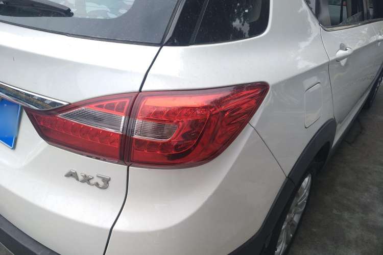 Used Dongfeng Aeolus AX3 2016 1.5L Automatic Shangkue Model Right Rear Taillight
