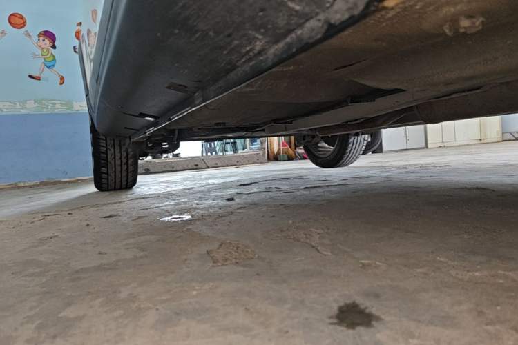 Used Dongfeng Aeolus AX3 2016 1.5L Manual Shangkue Model Right Side Sill