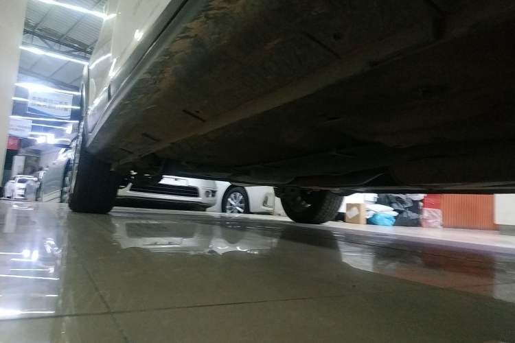 Used Dongfeng Aeolus AX3 2016 1.5L Automatic Shangkue Model Right Side Sill