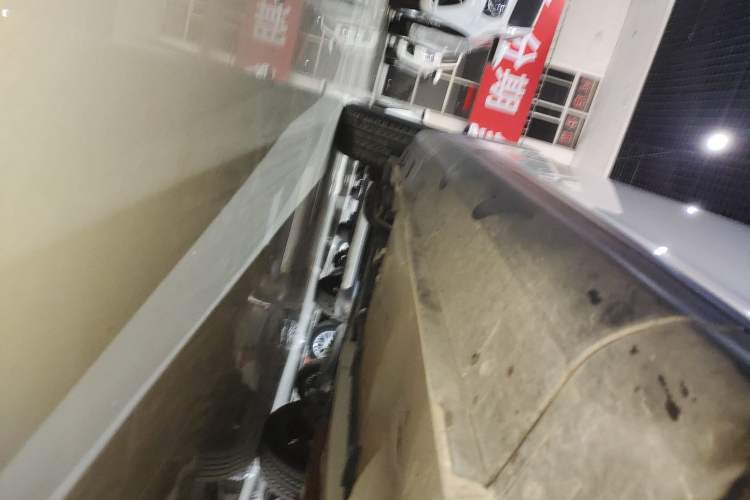 Used Dongfeng Aeolus AX3 2016 1.5L Automatic Zunku Model Right Side Sill