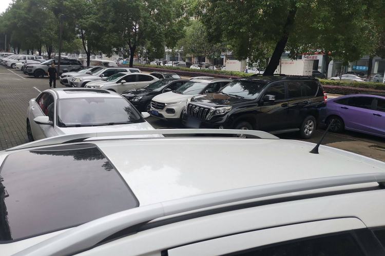Used Dongfeng Aeolus AX3 2016 1.5L Manual ZhiKu Model Roof