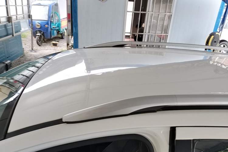 Used Dongfeng Aeolus AX3 2016 1.5L Automatic Shangkue Model Roof