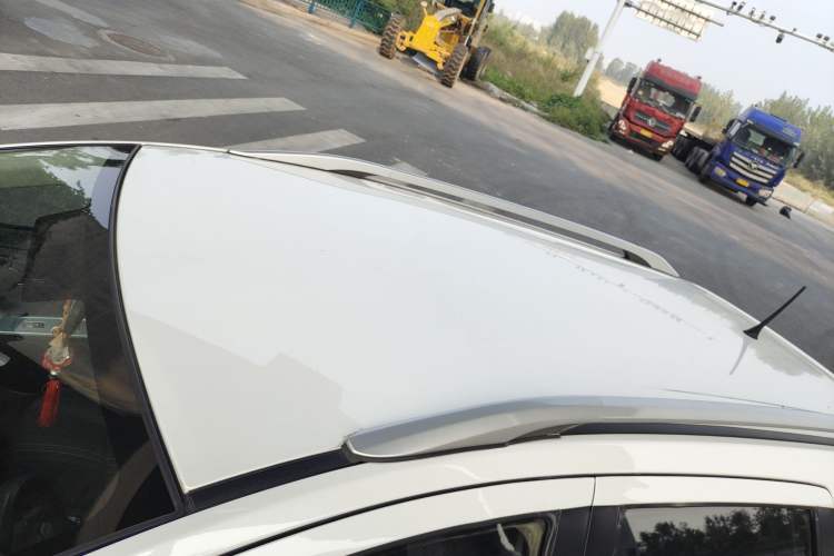 Used Dongfeng Aeolus AX3 2016 1.5L Manual Shangkue Model Roof