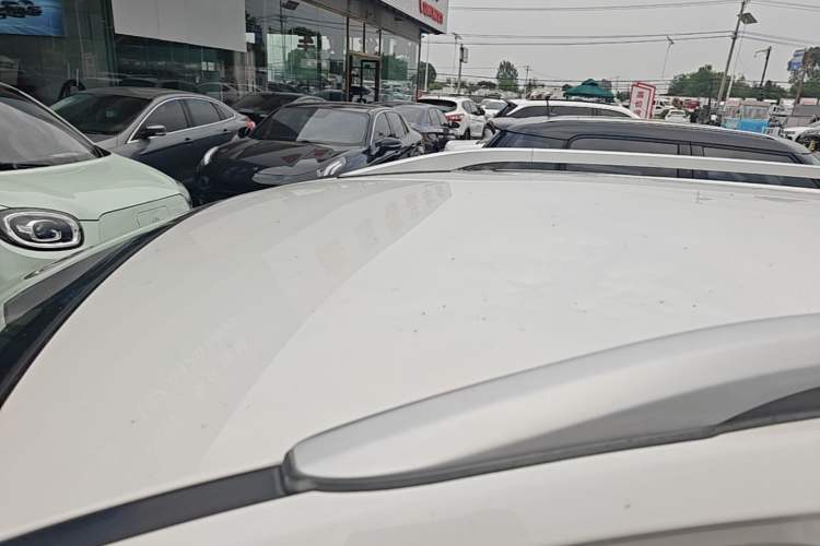 Used Dongfeng Aeolus AX3 2016 1.5L Automatic Shangkue Model Roof