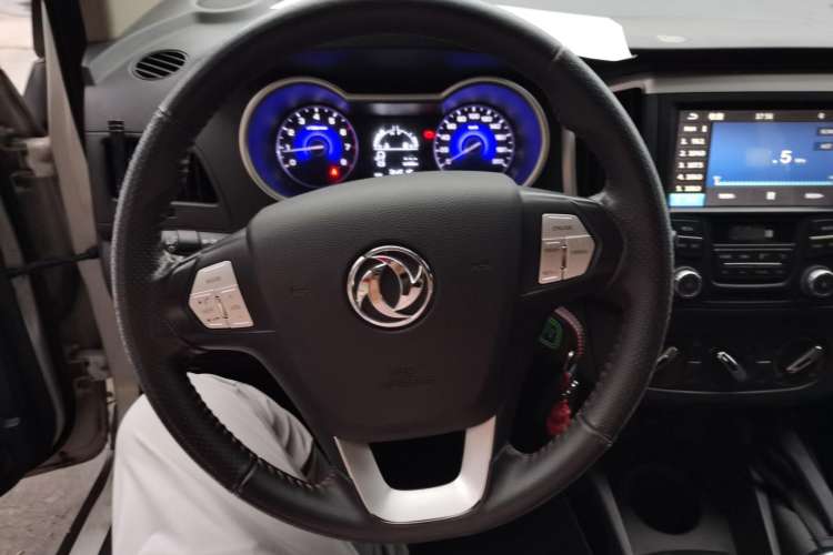 Used Dongfeng Aeolus AX3 2016 1.5L Manual ZhiKu Model Steering Wheel