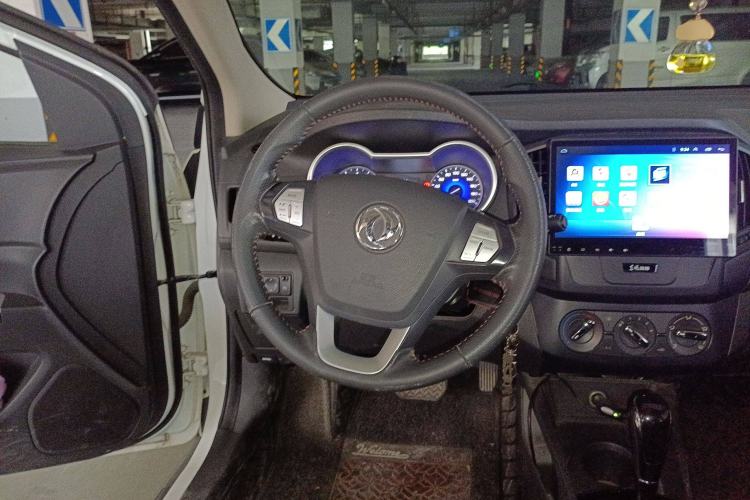 Used Dongfeng Aeolus AX3 2016 1.5L Automatic ZhiKu Model Steering Wheel