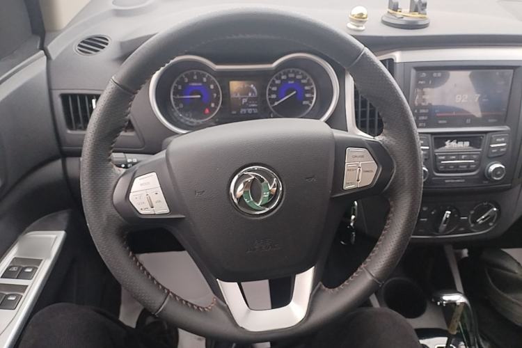 Used Dongfeng Aeolus AX3 2016 1.5L Automatic Zunku Model Steering Wheel
