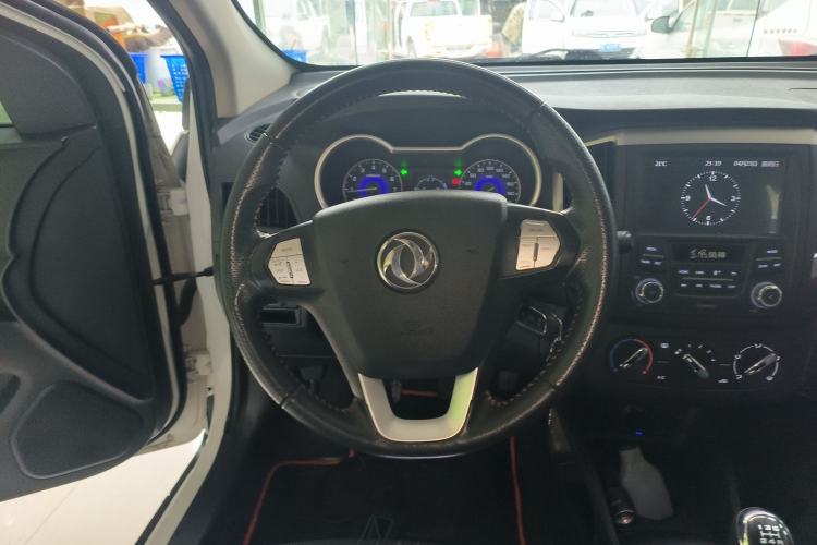 Used Dongfeng Aeolus AX3 2016 1.5L Manual ZhiKu Model Steering Wheel
