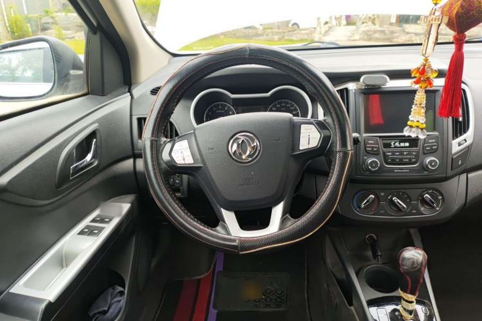 Used Dongfeng Aeolus AX3 2016 1.5L Automatic Zunku Model Steering Wheel