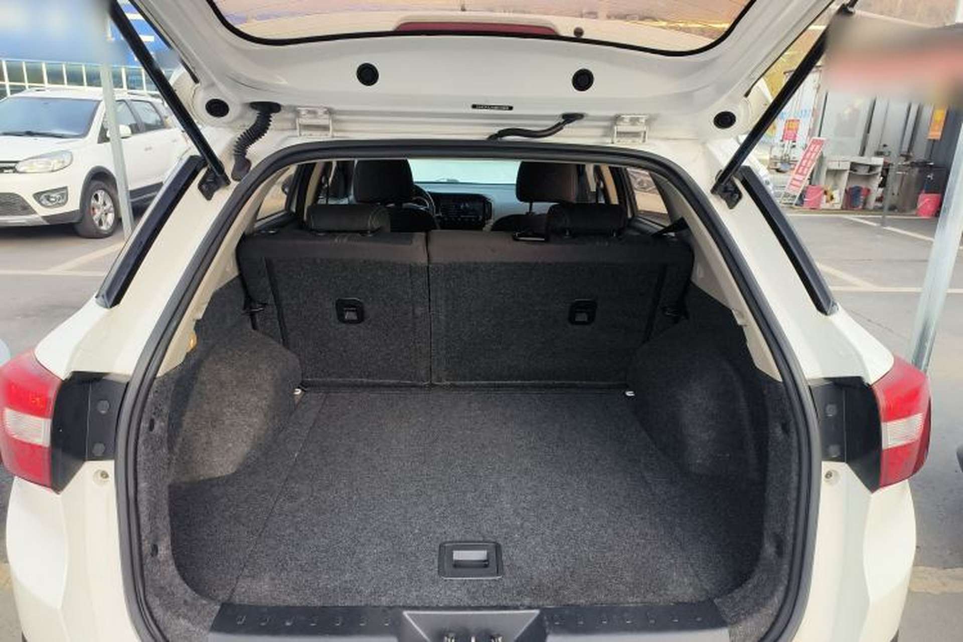 Used Dongfeng Aeolus AX3 2016 1.5L Manual Shangkue Model Trunk