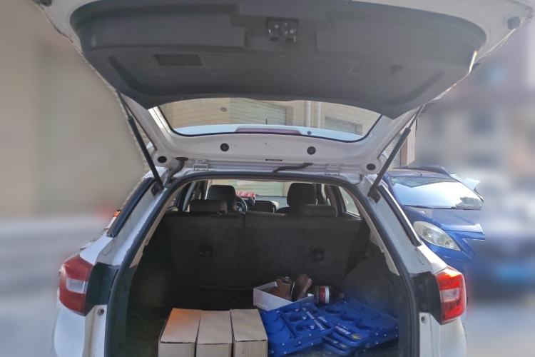 Used Dongfeng Aeolus AX3 2016 1.5L Manual Shangkue Model Trunk