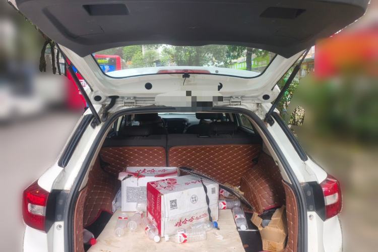 Used Dongfeng Aeolus AX3 2016 1.5L Manual ZhiKu Model Trunk