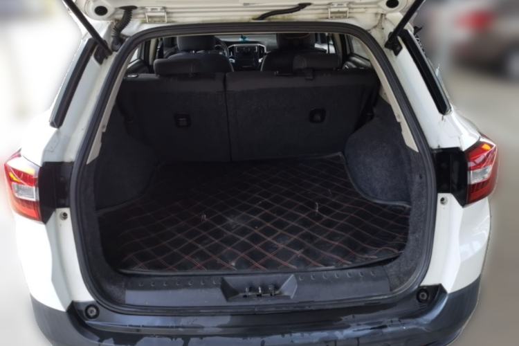 Used Dongfeng Aeolus AX3 2016 1.5L Manual Shangkue Model Trunk