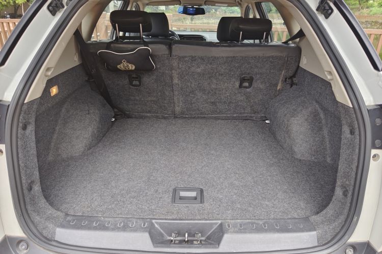 Used Dongfeng Aeolus AX3 2016 1.5L Automatic Shangkue Model Trunk