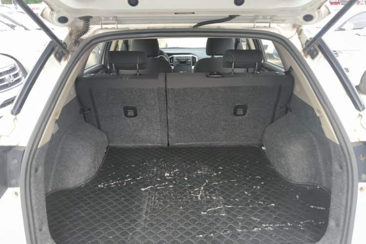 Used Dongfeng Aeolus AX3 2016 1.5L Manual Shangkue Model Trunk