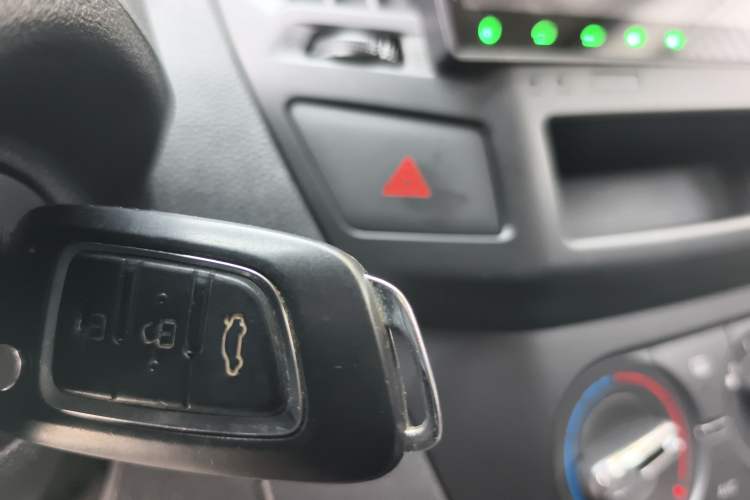 Used Dongfeng Aeolus AX3 2016 1.5L Automatic Shangkue Model Vehicle Key