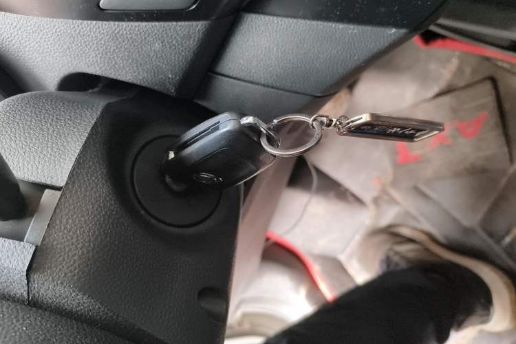Used Dongfeng Aeolus AX3 2016 1.5L Automatic ZhiKu Model Vehicle Key