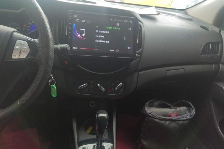 Used Dongfeng Aeolus AX3 2017 Leading Edition 1.5L Automatic Shangkue Model Audio And AC Panel
