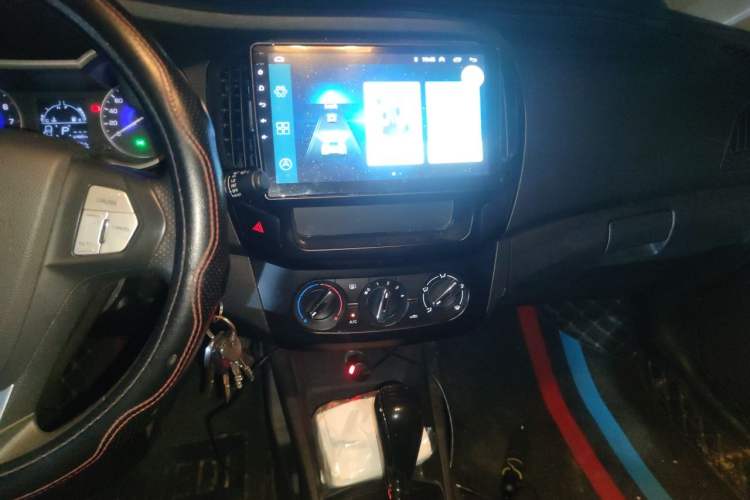 Used Dongfeng Aeolus AX3 2017 Leading Edition 1.5L Automatic Shangkue Model Audio And AC Panel