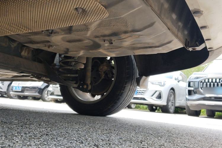 Used Dongfeng Aeolus AX3 2017 Leading Edition 1.5L Automatic Shangkue Model Chassis Rear Right