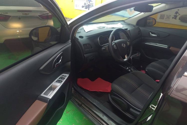 Used Dongfeng Aeolus AX3 2017 Leading Edition 1.5L Automatic Shangkue Model Driver Seat