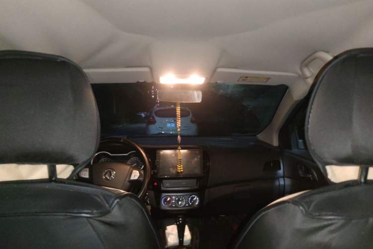 Used Dongfeng Aeolus AX3 2017 Leading Edition 1.5L Automatic Shangkue Model Headliner