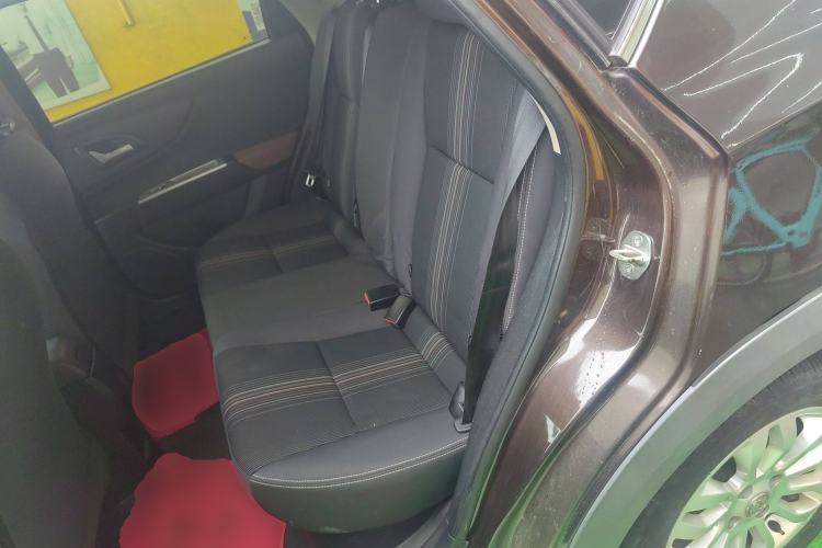 Used Dongfeng Aeolus AX3 2017 Leading Edition 1.5L Automatic Shangkue Model Left Rear Seat