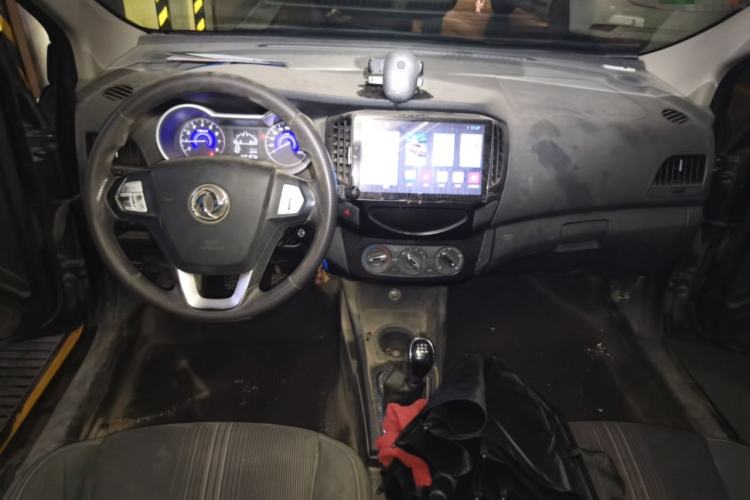 Used Dongfeng Aeolus AX3 2017 Leading Edition 1.5L Manual Shangkui Model Center Console