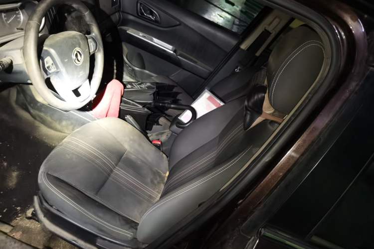 Used Dongfeng Aeolus AX3 2017 Leading Edition 1.5L Manual Shangkui Model Left Front Seat