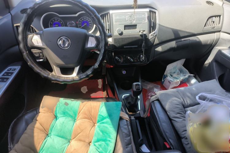 Used Dongfeng Aeolus AX3 2017 Leading Edition 1.5L Manual Shangkui Model Center Console
