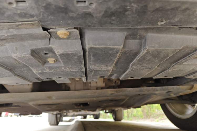 Used Dongfeng Aeolus AX3 2017 Leading Edition 1.5L Manual Shangkui Model Chassis Front