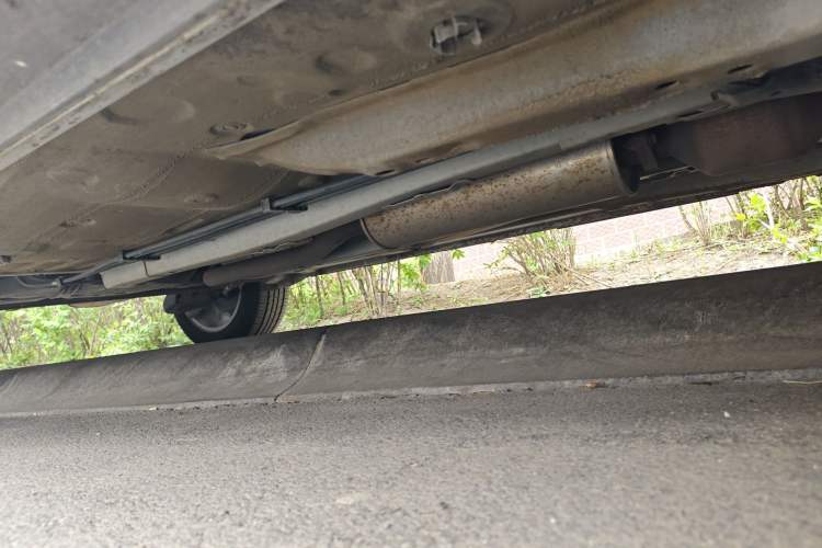 Used Dongfeng Aeolus AX3 2017 Leading Edition 1.5L Manual Shangkui Model Chassis Front Right