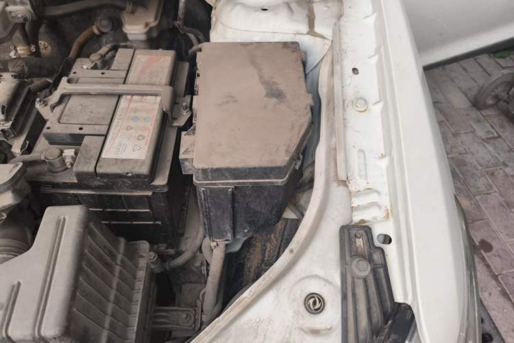 Used Dongfeng Aeolus AX3 2017 Leading Edition 1.5L Automatic Shangkue Model Engine Bay Left