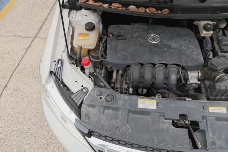 Used Dongfeng Aeolus AX3 2017 Leading Edition 1.5L Automatic Cool Style Engine Bay Right