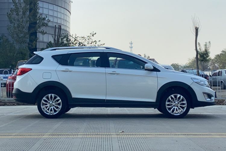 Used Dongfeng Aeolus AX3 2017 Leading Edition 1.5L Manual Shangkui Model Exterior 2