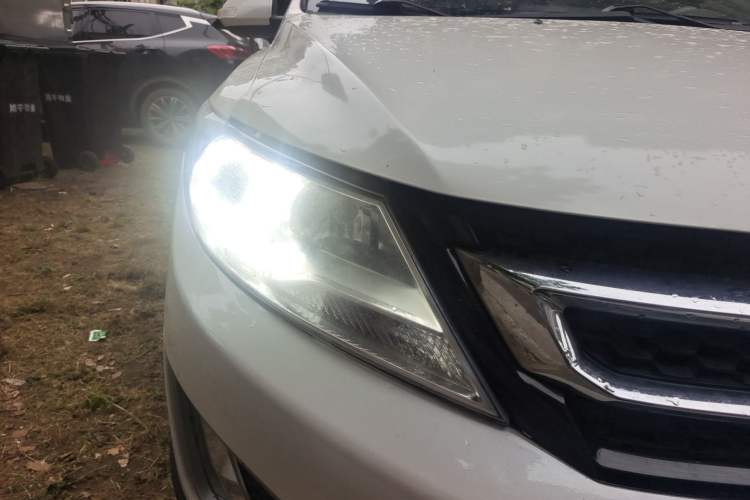 Used Dongfeng Aeolus AX3 2017 Leading Edition 1.5L Manual Shangkui Model Exterior 6