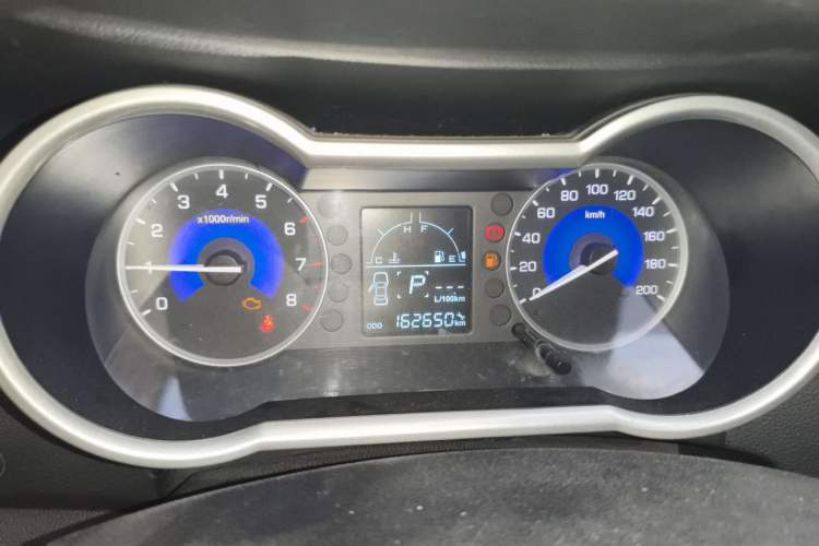 Used Dongfeng Aeolus AX3 2017 Leading Edition 1.5L Automatic Shangkue Model Instrument Cluster