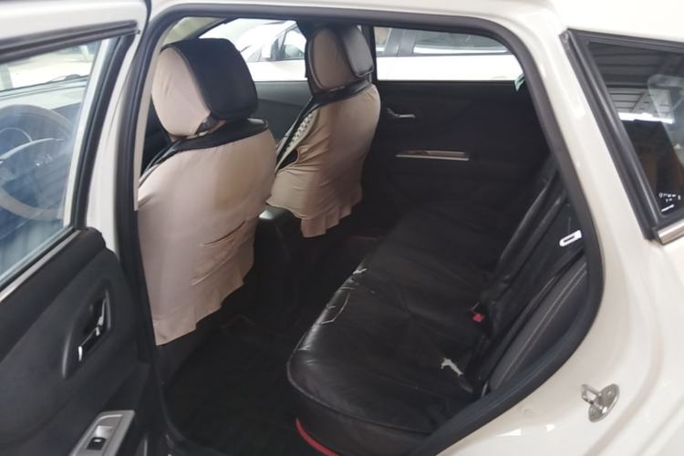 Used Dongfeng Aeolus AX3 2017 Leading Edition 1.5L Automatic Shangkue Model Left Rear Seat